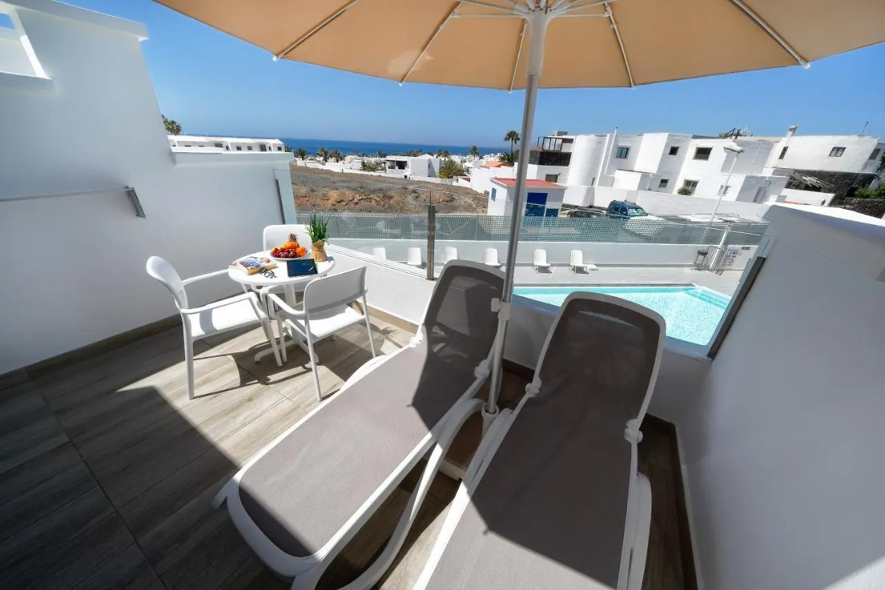 Aqua Suites Puerto del Carmen  Hotell