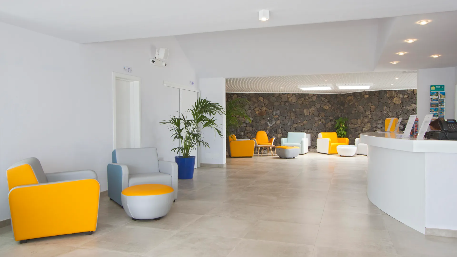 Aqua Suites Puerto del Carmen  España