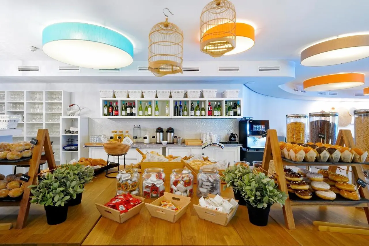 Отель Aqua Suites Puerto del Carmen