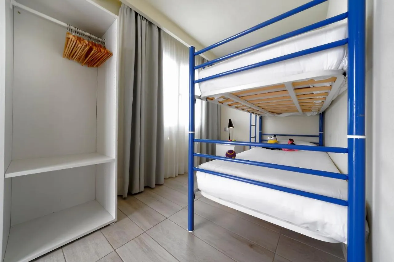 **** Hotel Aqua Suites Puerto del Carmen  Espanha