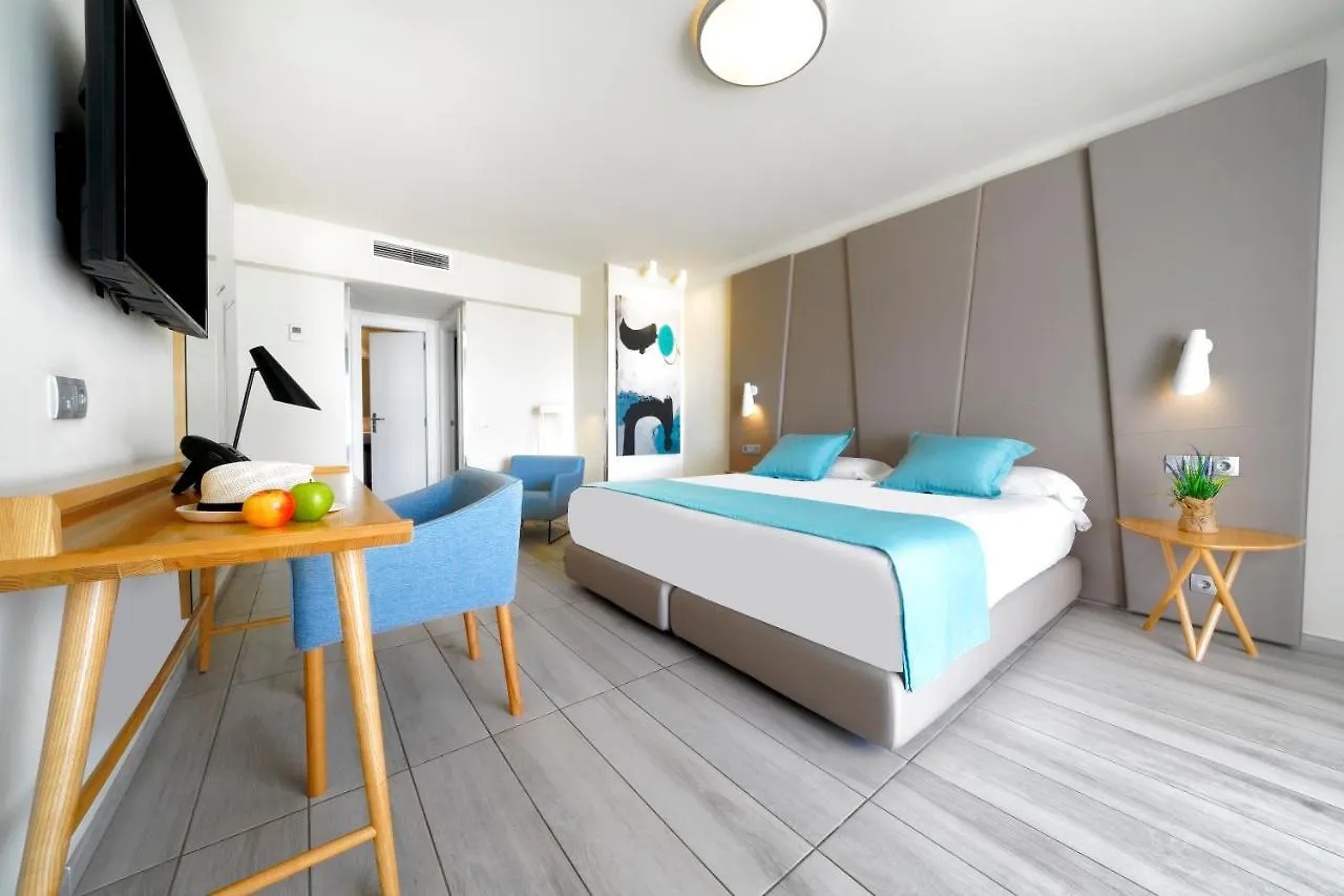 Aqua Suites Puerto del Carmen  4*, Puerto del Carmen (Lanzarote)