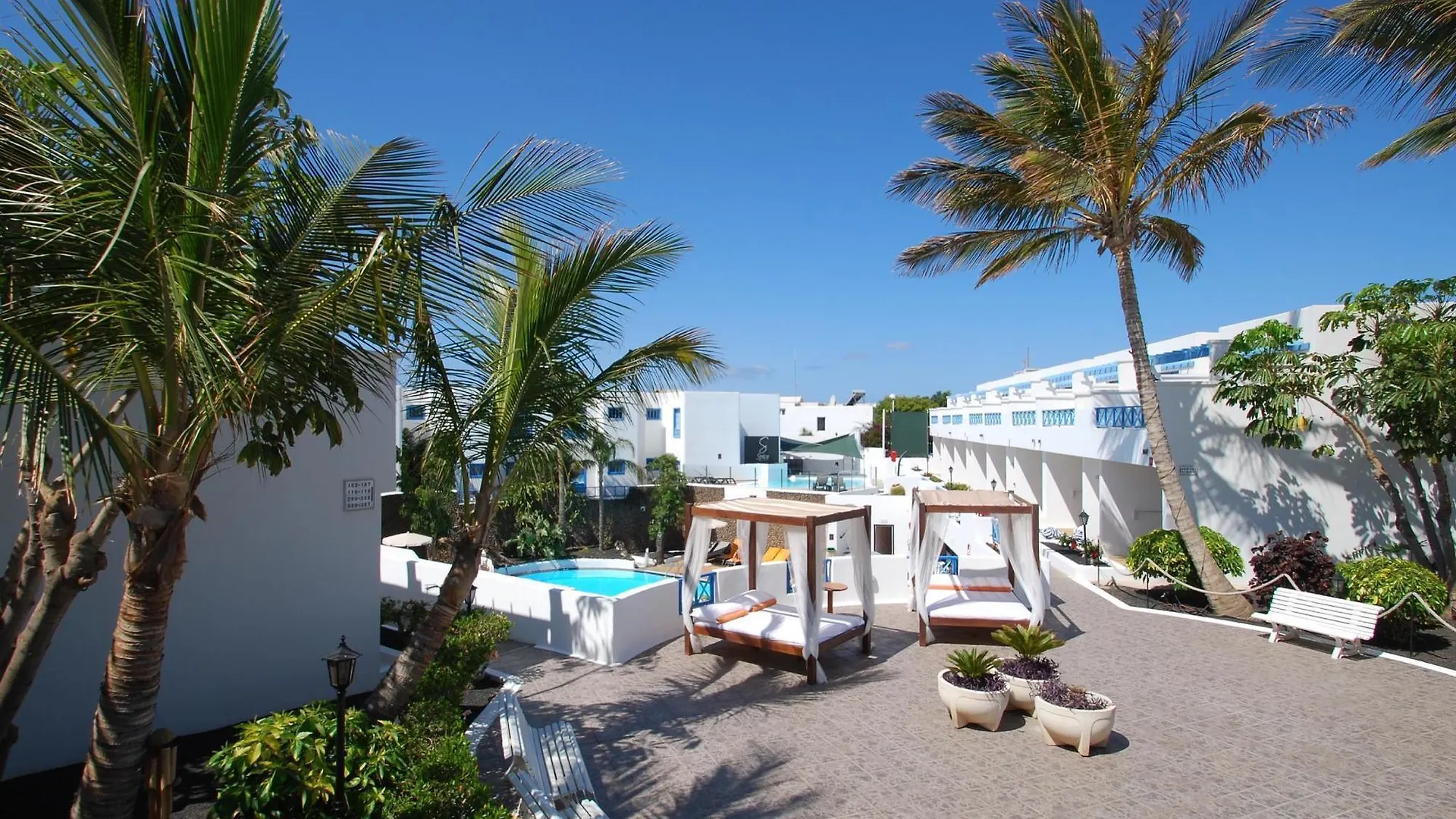 Hotel Aqua Suites Puerto del Carmen